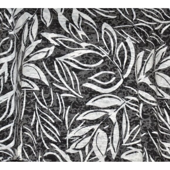 Catherines Womens Black Floral Sleeveless Blouse Top Plus Size 2X 22W 24W Tiered - Picture 3 of 10